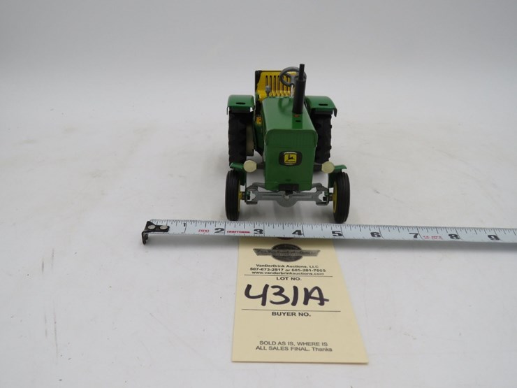 john-deere-3120-image-4