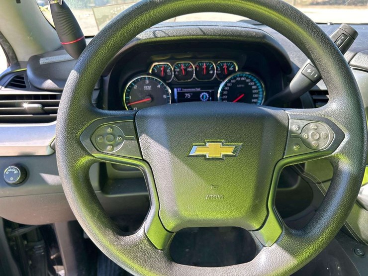 2018-chevrolet-tahoe-image-14