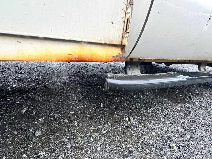 2014-ford-f350-xl-image-21