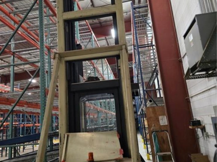 raymond-537csr30t-image-10