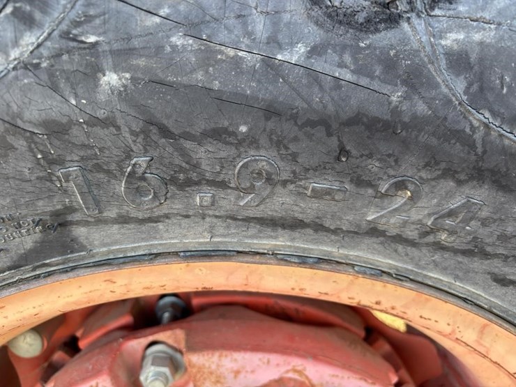 2006-kubota-m6040-image-38