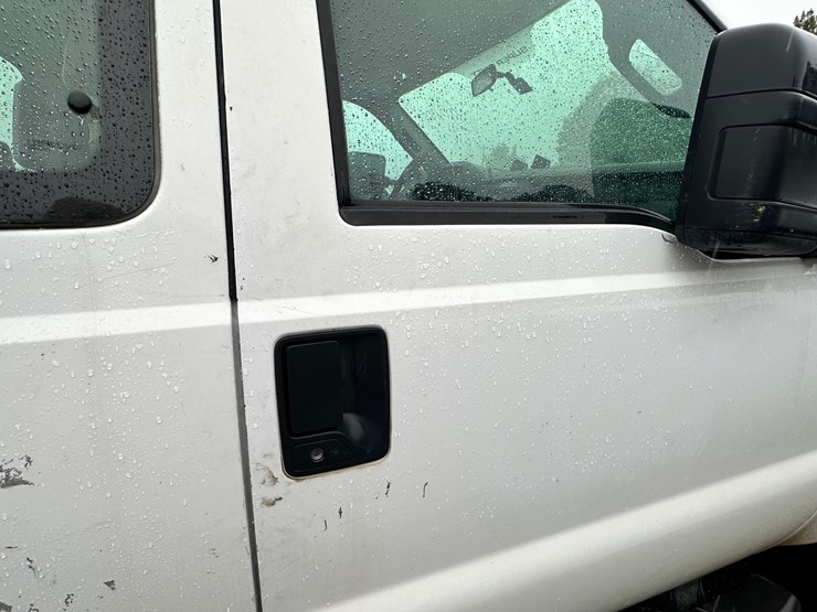 2012-ford-f250-xl-image-24