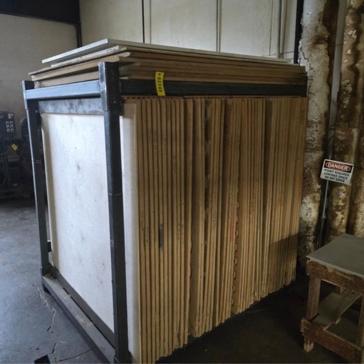 #2745 • 48 - 61"x63" Router Molds w/ Rack