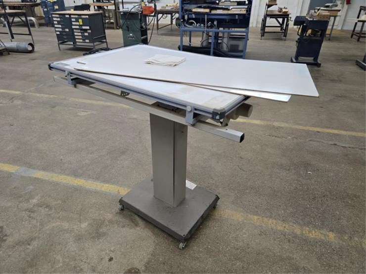 #2738-•-logic-tracer-drafting-table-image-5