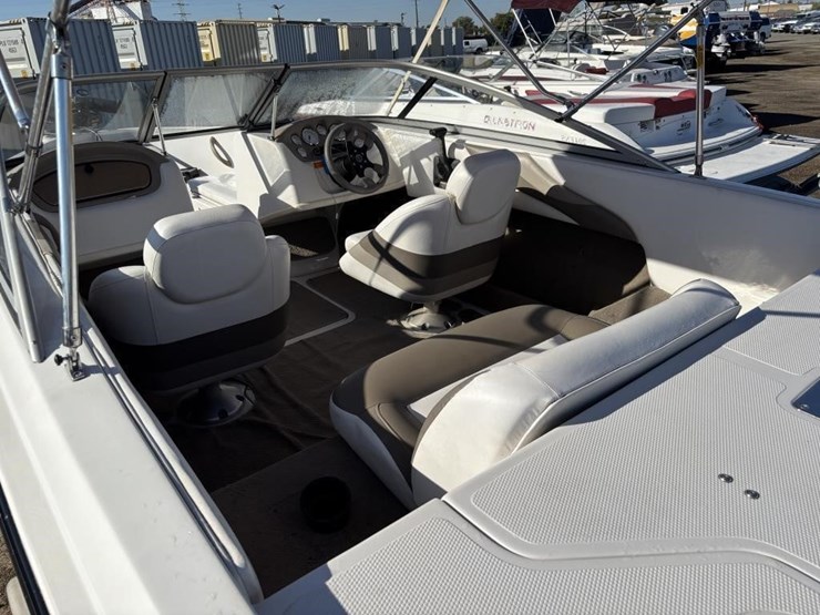 2006-unknown-trailer-image-10