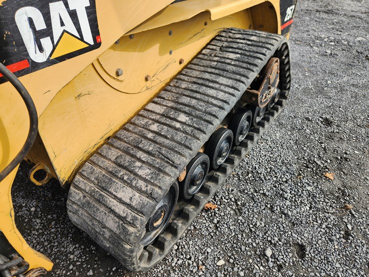 caterpillar-257-image-4