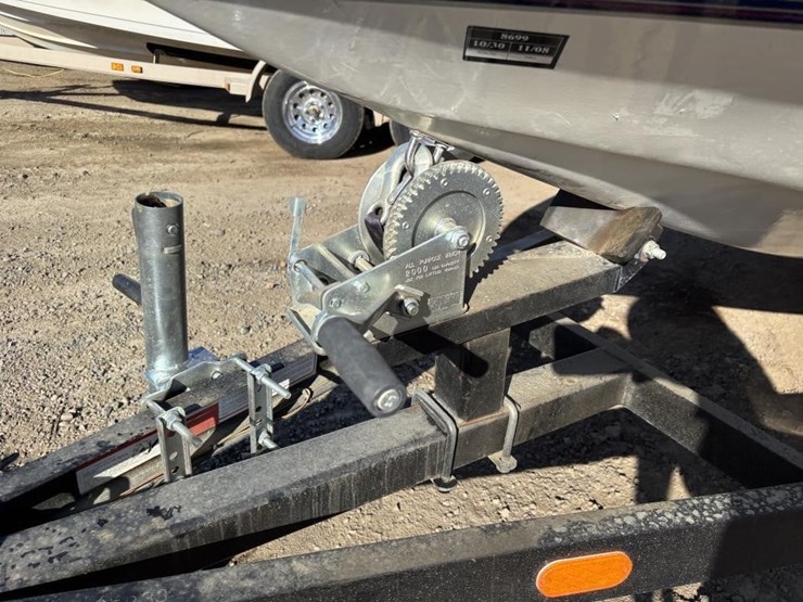 1978-unknown-trailer-image-44