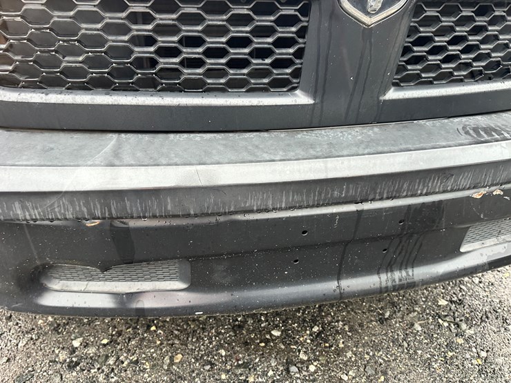 2015-dodge-ram-1500-image-23