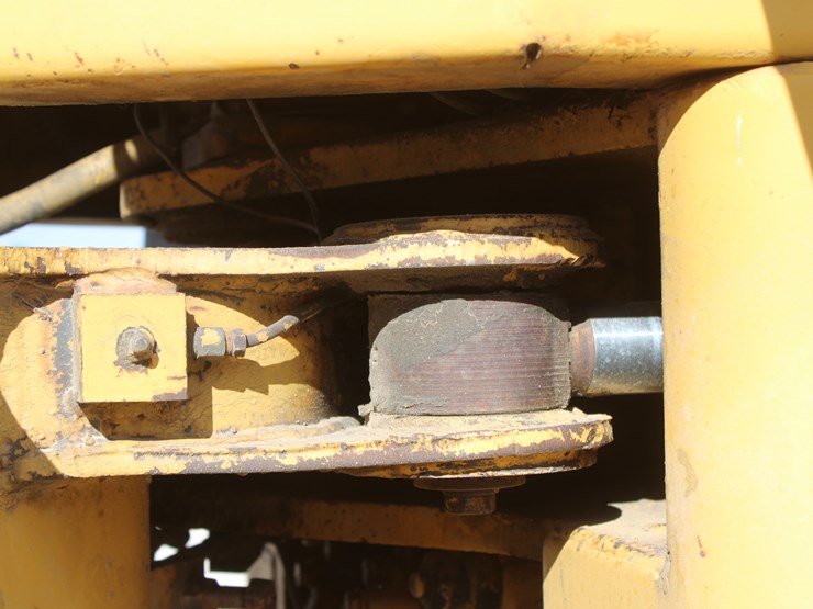 caterpillar-930-image-33