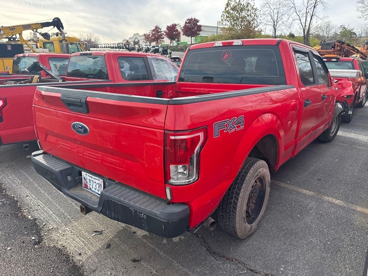 2015-ford-f150-xl-image-3