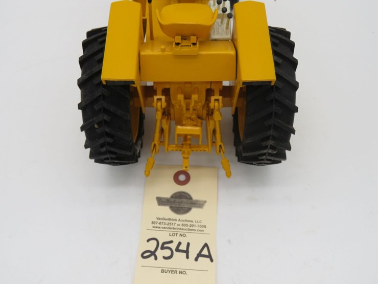 minneapolis-moline-g1000-image-6