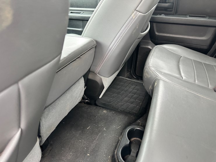 2013-dodge-ram-1500-image-88