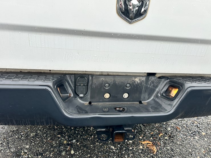 2015-dodge-ram-1500-image-48