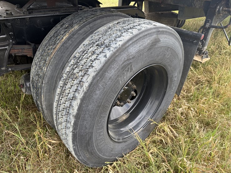 2014-international-maxxforce-dt-image-10