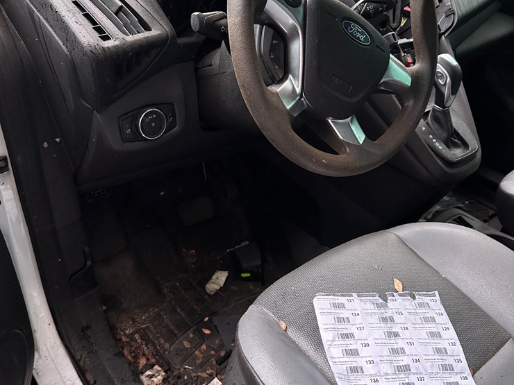 2016-ford-transit-connect-image-18