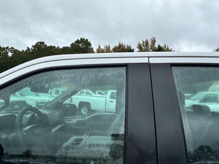 2020-ford-f150-xl-image-50