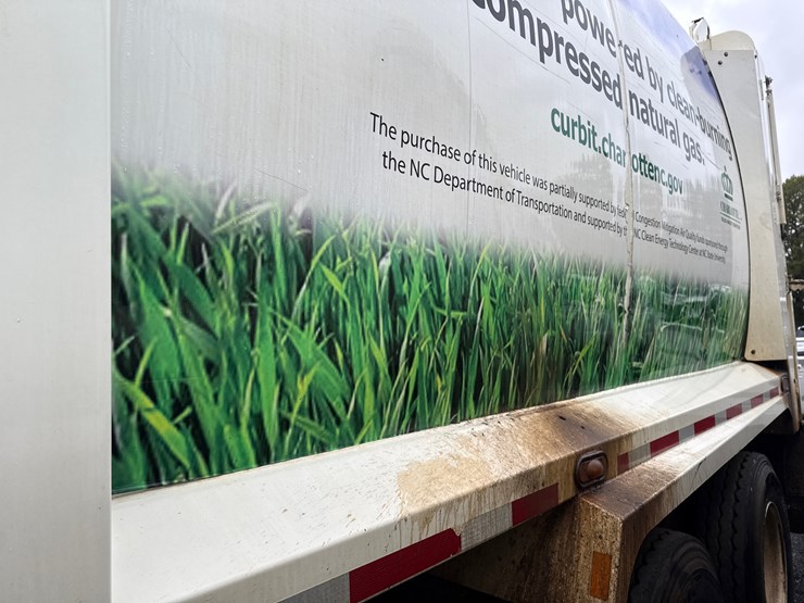 2016-autocar-acx64-image-18