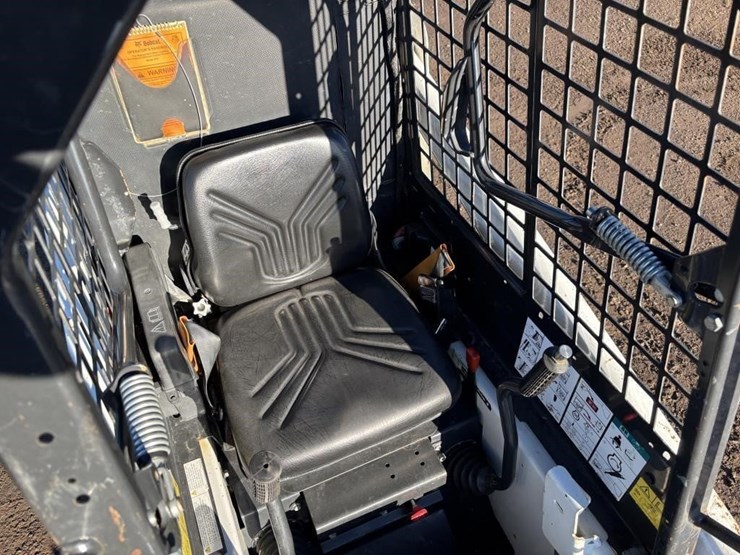 2020-bobcat-s70-image-18