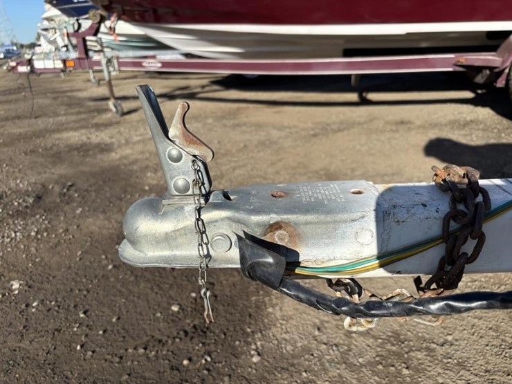 unknown-trailer-image-25