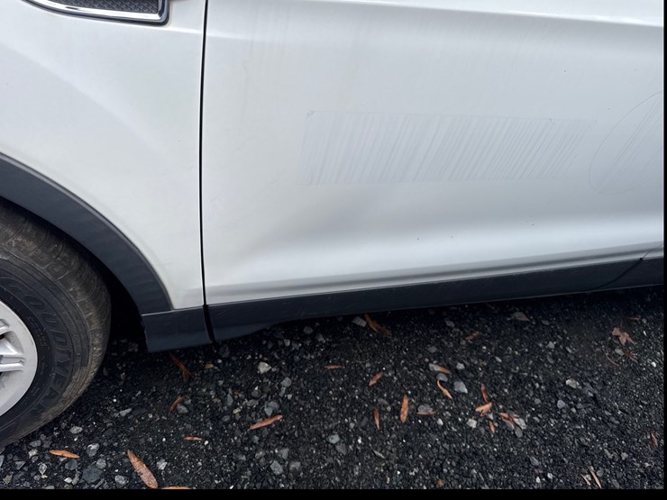 2015-ford-escape-image-37