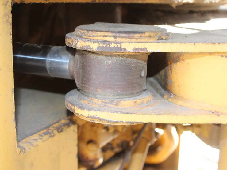 caterpillar-930-image-58