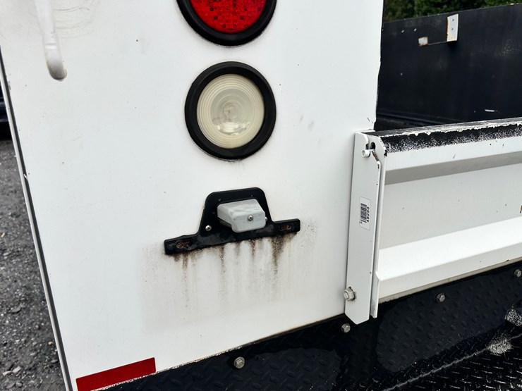 2015-ford-f350-xl-image-63