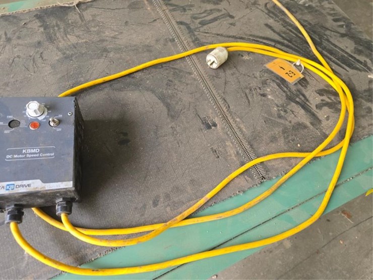 #2752-•-roach-5'x26"-conveyor-image-10