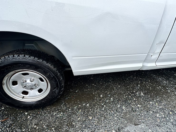 2015-dodge-ram-1500-image-12