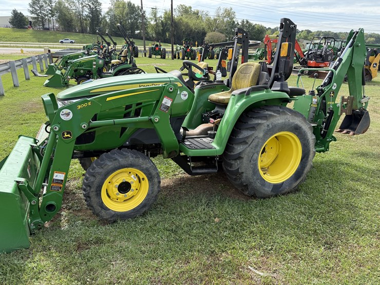 john-deere-3025e-image-1