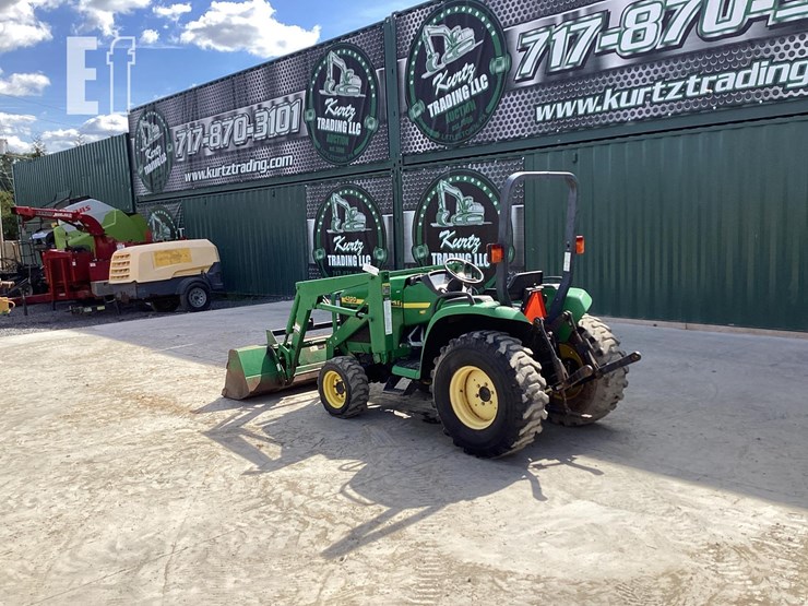 1999-john-deere-4200-image-2