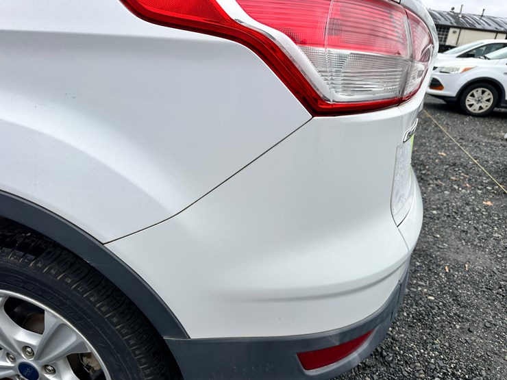 2014-ford-escape-image-49