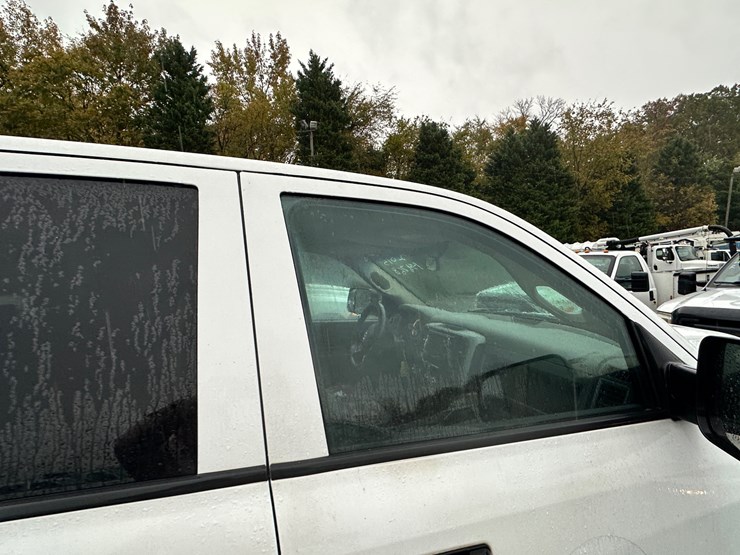 2015-dodge-ram-1500-image-16