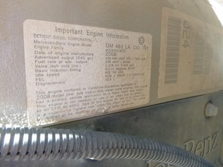 2009-sterling-lt9500-image-23