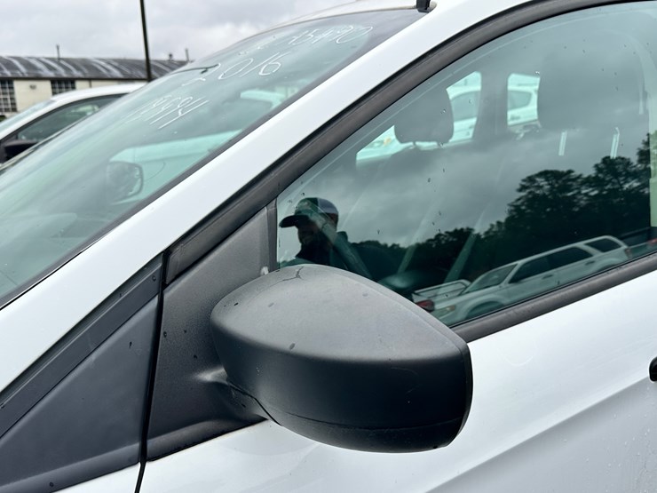 2016-ford-escape-image-41