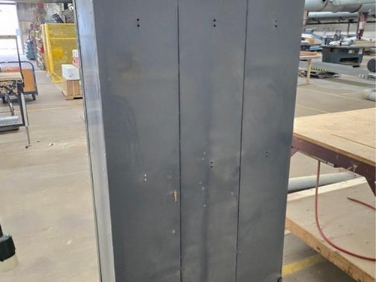 #2714-•-18-hole-locker-image-5