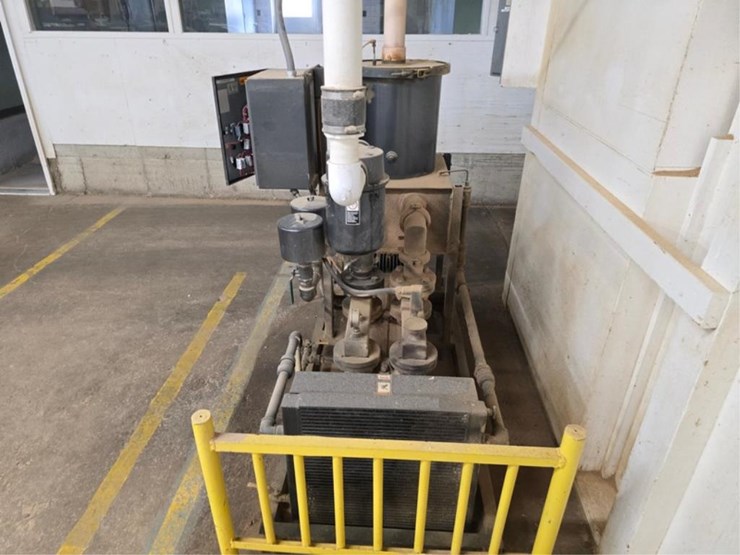 #2731-•-2007-travaini-pumps-tro300v-1a-vaccum-pump-image-2