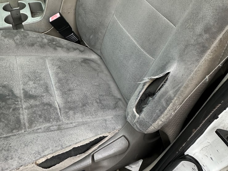 2012-ford-escape-xlt-image-24