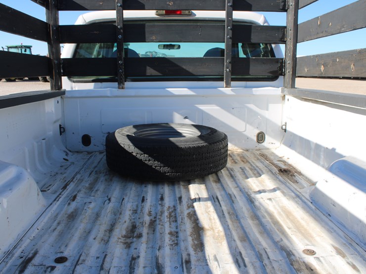 2001-ford-f350-image-14