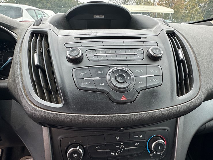 2017-ford-escape-image-71