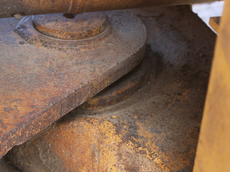 caterpillar-930-image-32