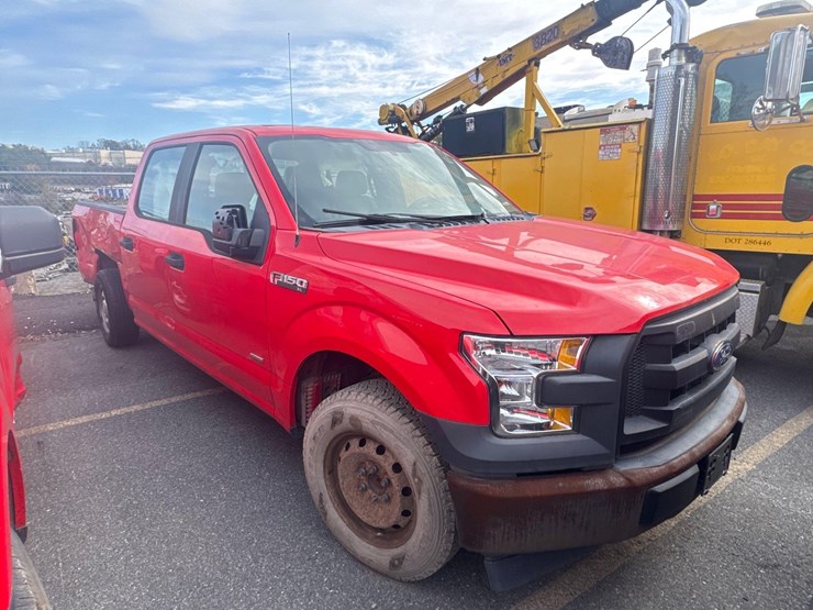 2017-ford-f150-xl-image-2