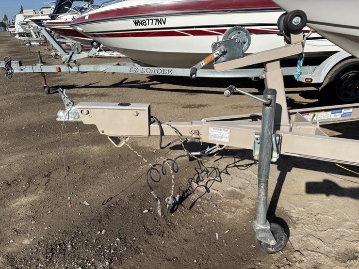 2006-unknown-trailer-image-47