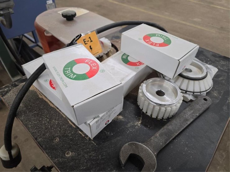 #2708-•-crouch-machenery-255-profile-sander-image-9