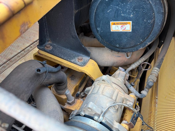 caterpillar-d5g-lgp-image-18