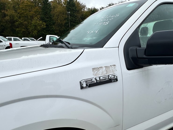 2020-ford-f150-xl-image-44