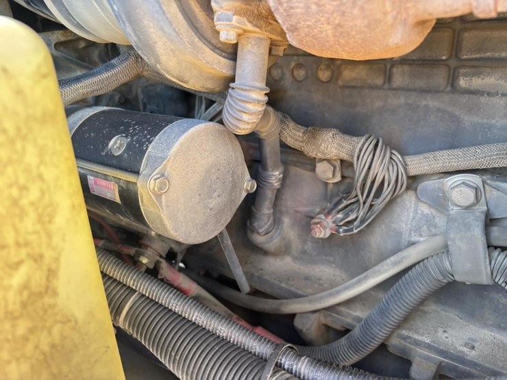 2004-case-721d-image-66