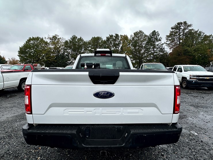 2020-ford-f150-xl-image-6