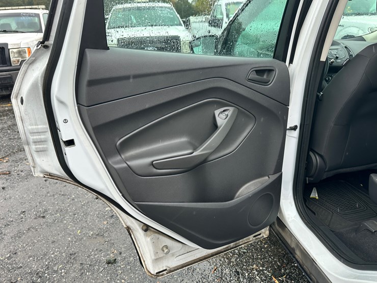 2016-ford-escape-image-69