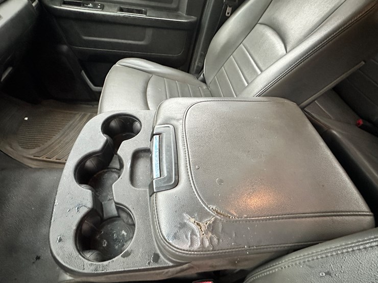 2015-dodge-ram-1500-image-66