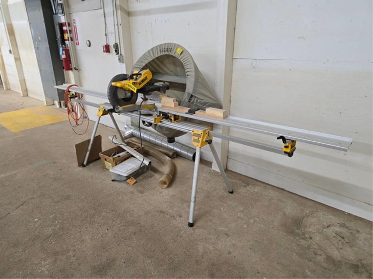 #2729-•-dewalt-dws780-compound-miter-saw-image-1